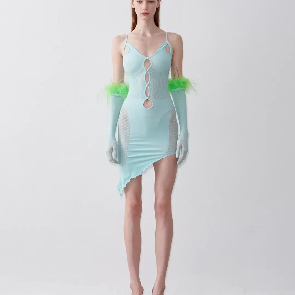 Anita Dress Poster Girl - Picture 2 of 4